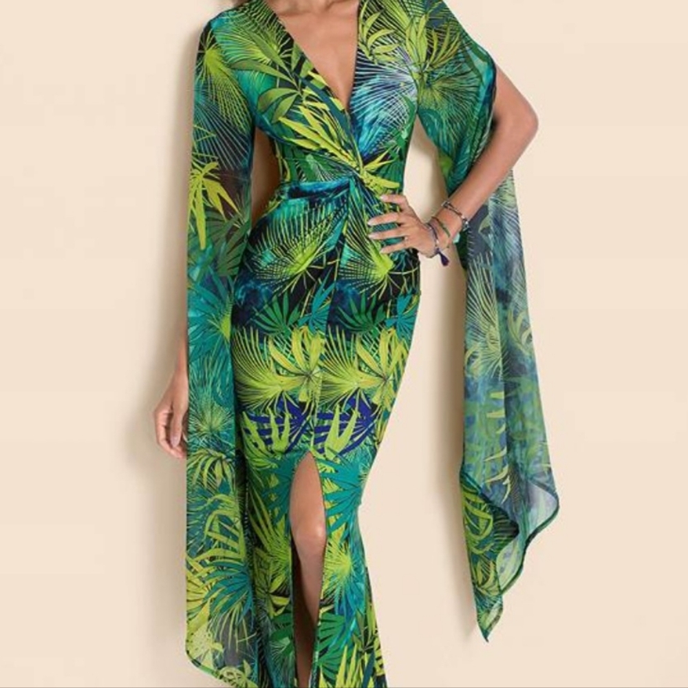 Venus exaggerated sleeves  dress